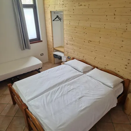 La Vrata Gialla Gasthuis *