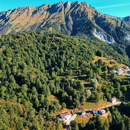 Konukevi La Vrata Gialla Taipana